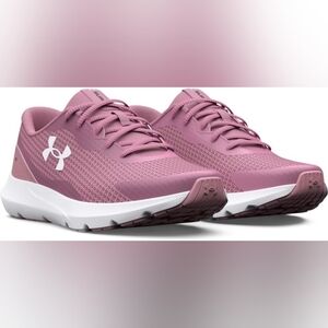 Under Armour Surge Sneakers Size 10